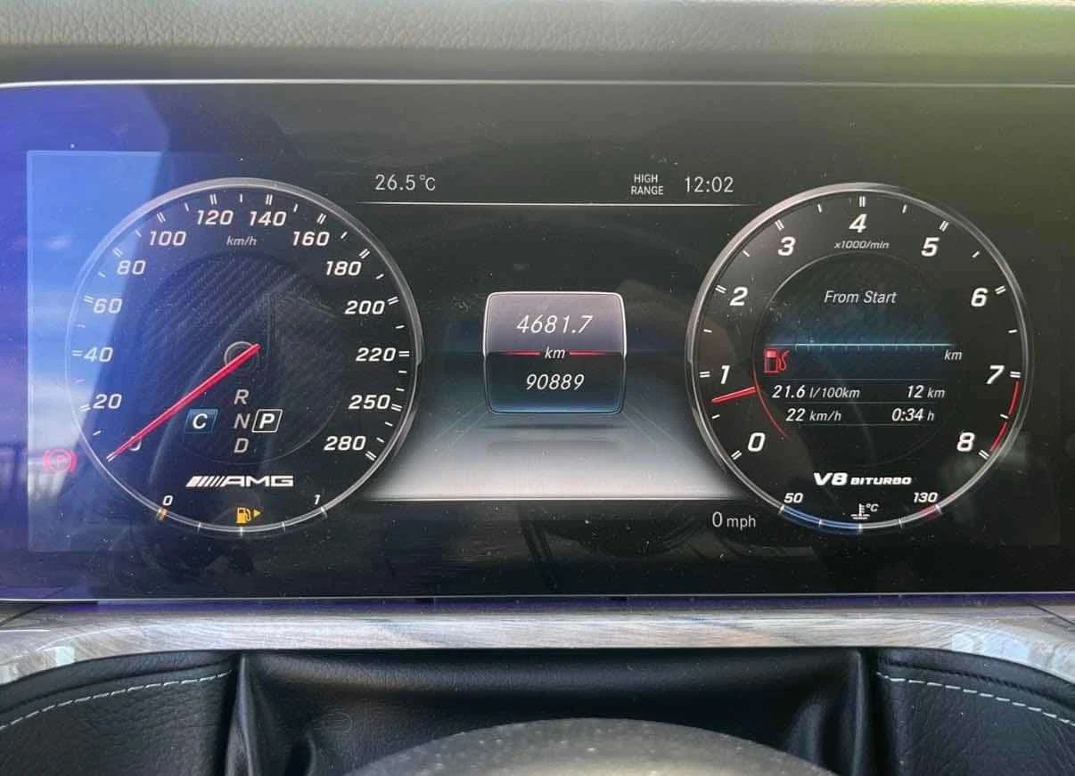 Mercedes-Benz G 63 AMG * CARFAX * ДИСТРОНИК * 360 КАМЕРА * , снимка 6 - Автомобили и джипове - 54445456