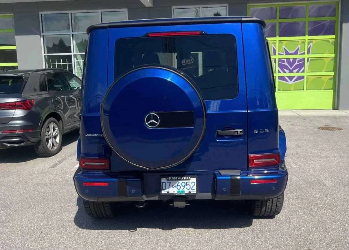 Mercedes-Benz G 63 AMG * CARFAX * ДИСТРОНИК * 360 КАМЕРА * , снимка 4 - Автомобили и джипове - 54445456