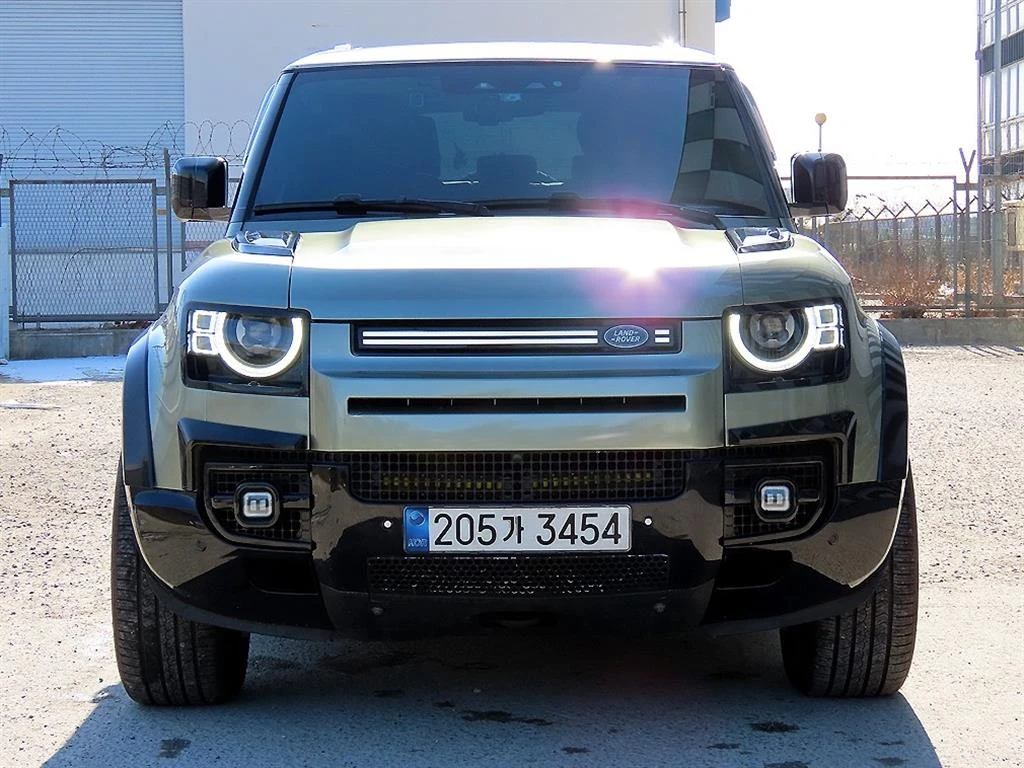 Land Rover Defender Defender 90 D250 SE