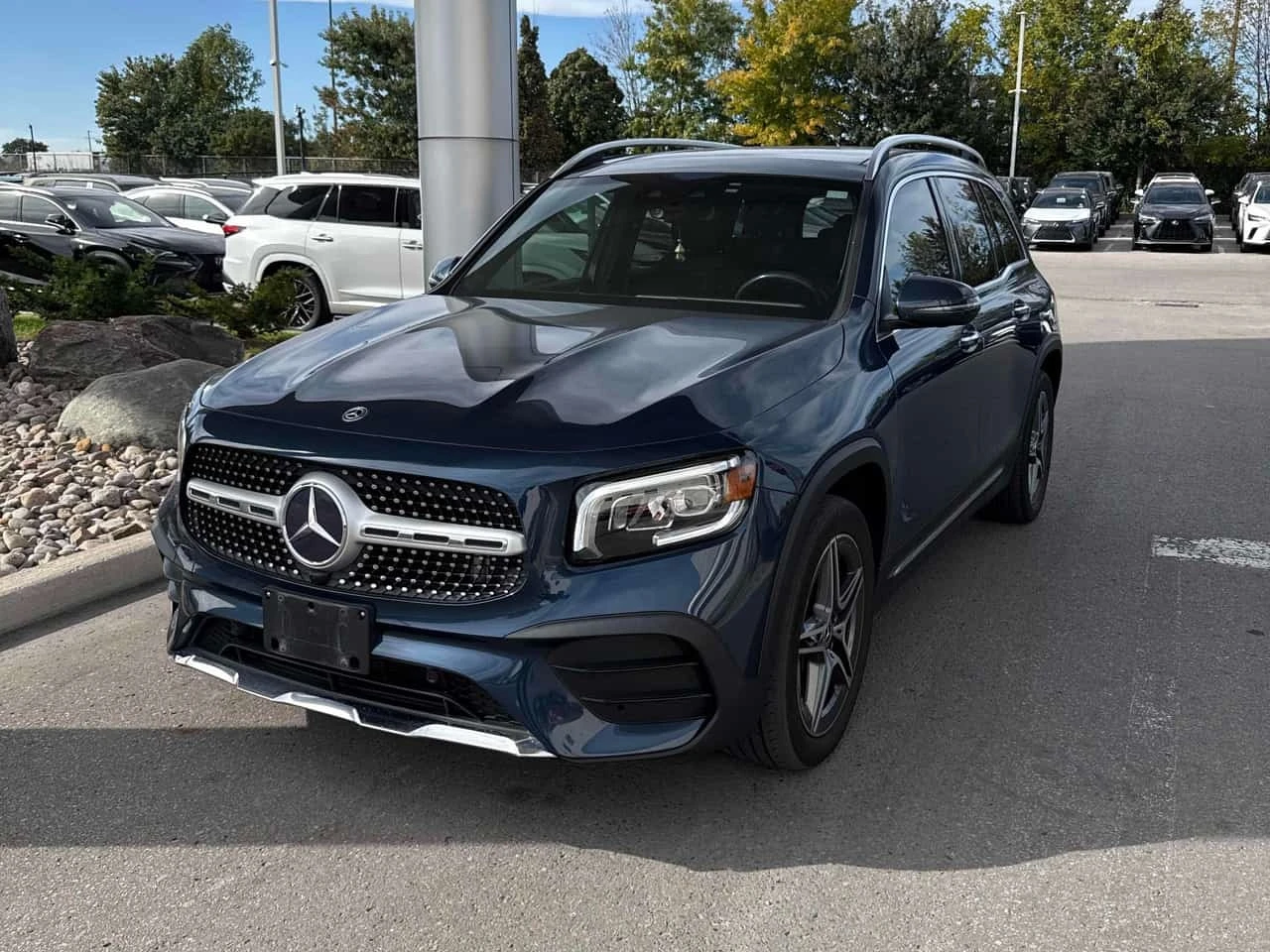Mercedes-Benz GLB 250 PANO| 360| ALCANTARA| ПАМЕТ| 