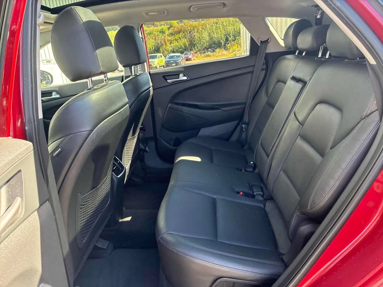 Hyundai Tucson * Preferred AWD* ПАНОРАМА* * ПРЕДСТАВИТЕЛСТВО* * , снимка 13 - Автомобили и джипове - 56332833