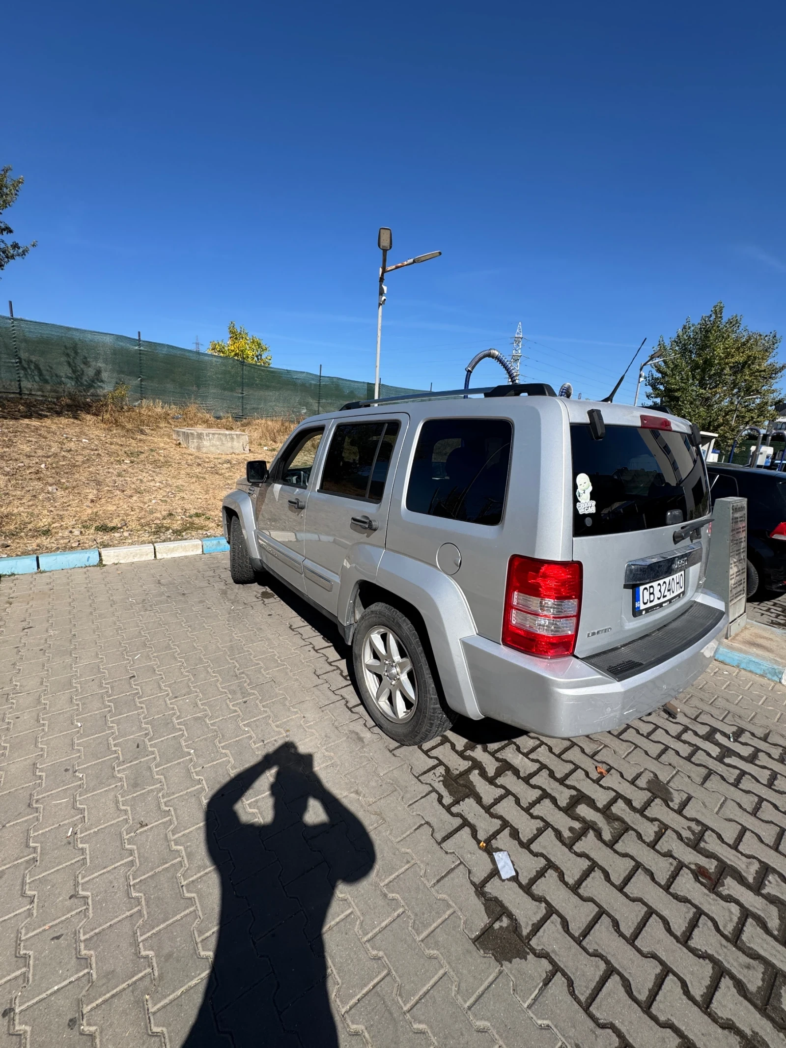 Jeep Cherokee, снимка 4 - Автомобили и джипове - 56346231
