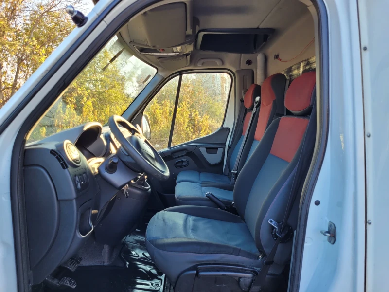 Renault Master, снимка 8 - Бусове и автобуси - 49591073