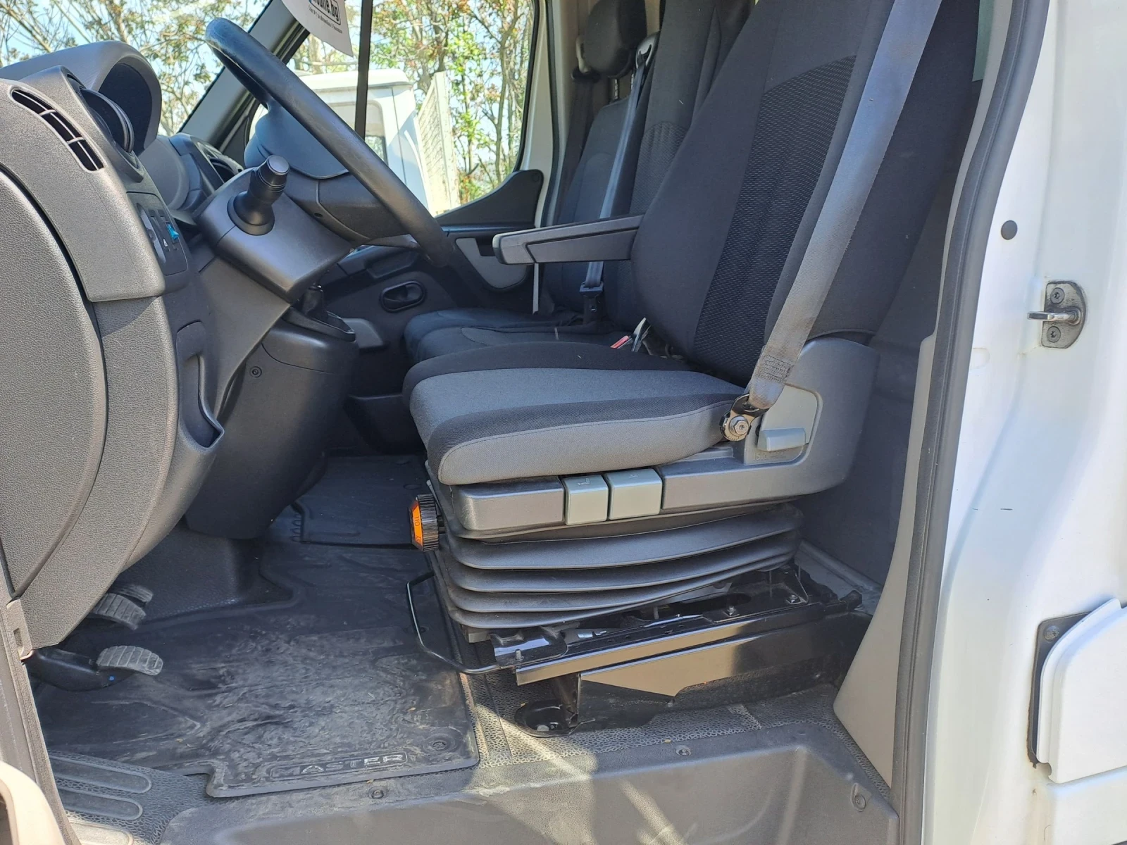 Renault Master 2.3dci 12еп. 6м - изображение 7