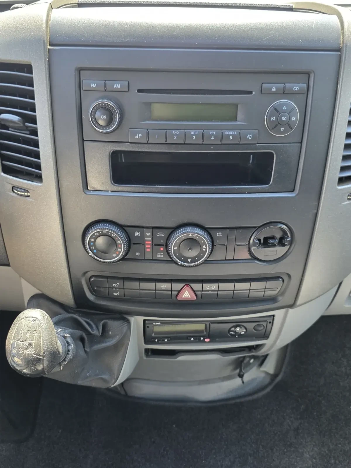 Mercedes-Benz Sprinter 315, снимка 12 - Бусове и автобуси - 55883695