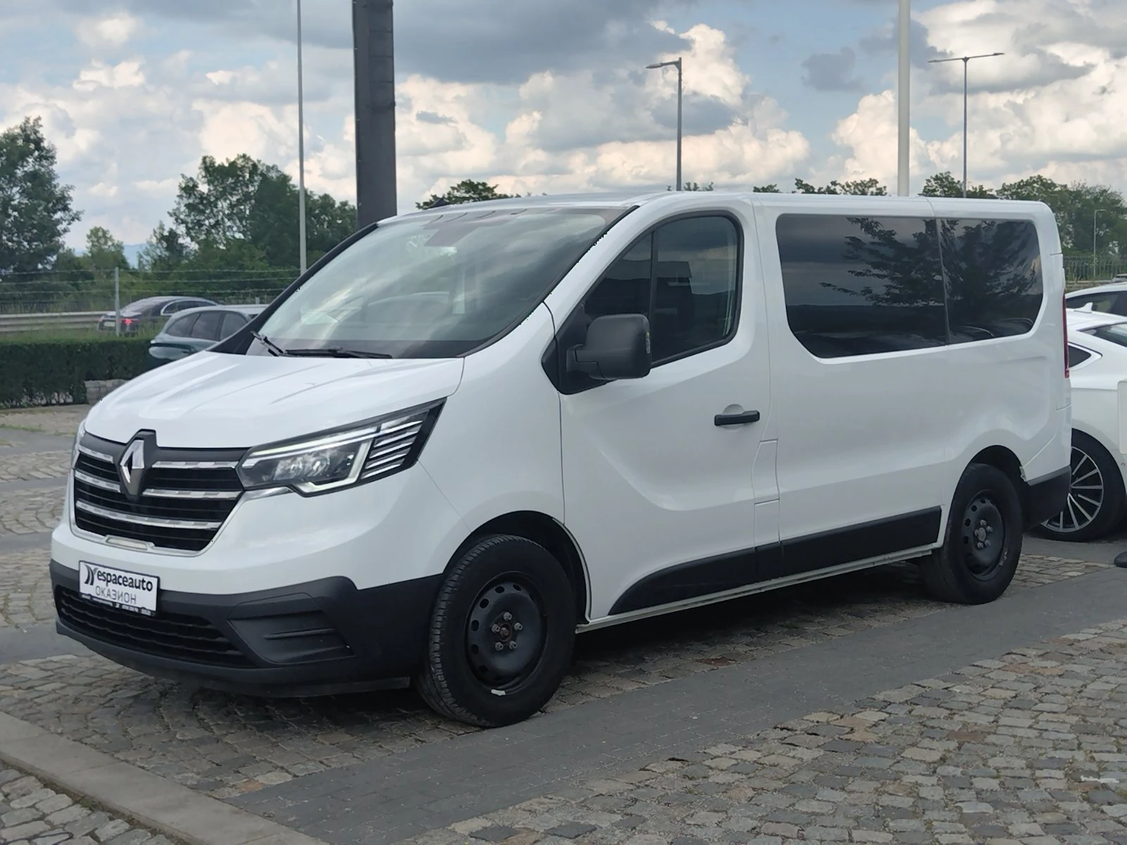 Renault Trafic 2.0 Blue dCi/125к.с./8+ 1/L2H1/
