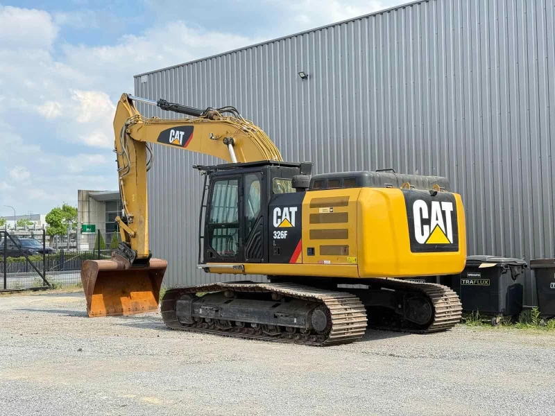 Багер Caterpillar 326FL, снимка 4 - Индустриална техника - 51397063