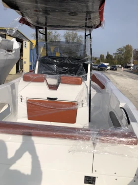 Лодка Nireus CL620, снимка 5