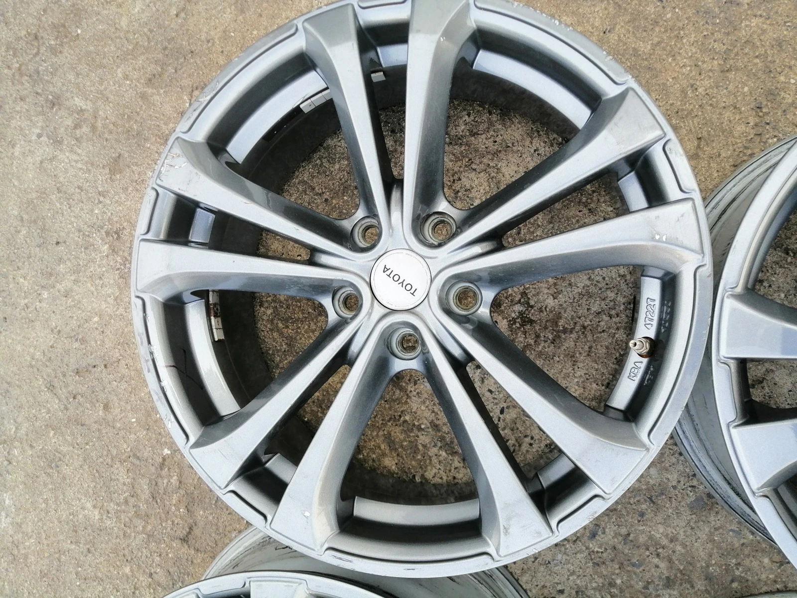   Toyota | Mobile.bg   8