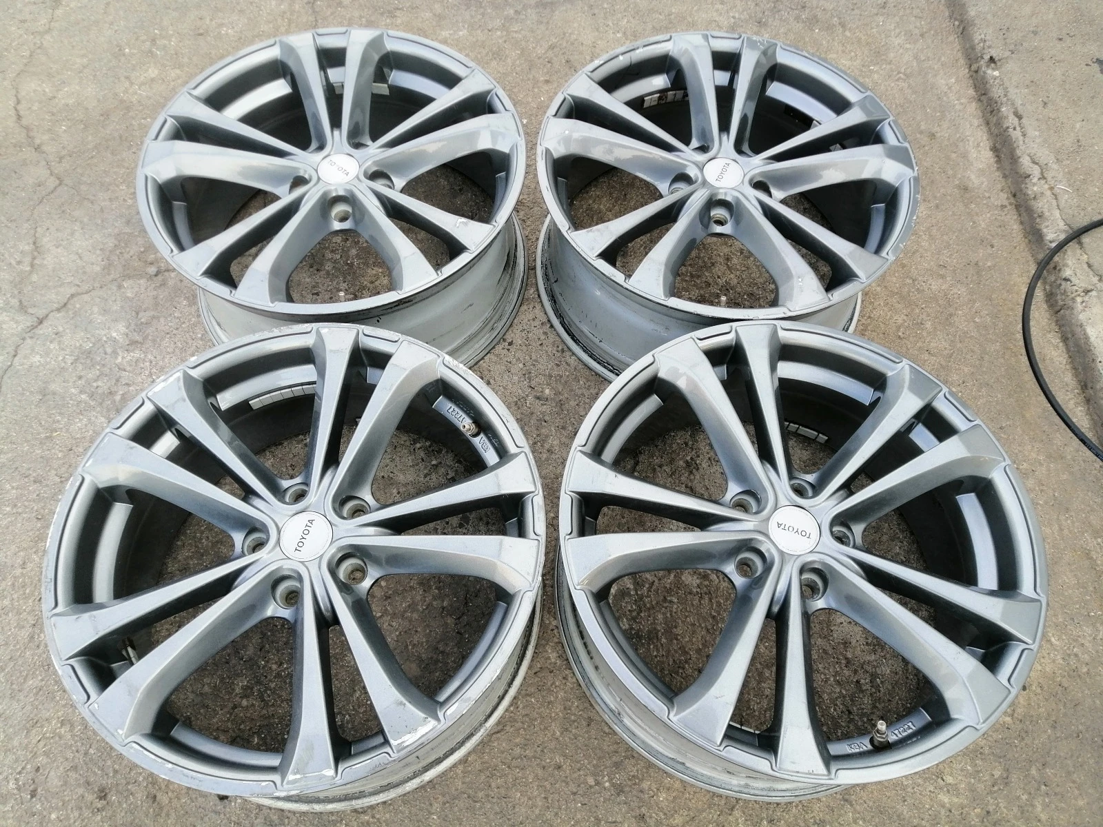   Toyota | Mobile.bg   3