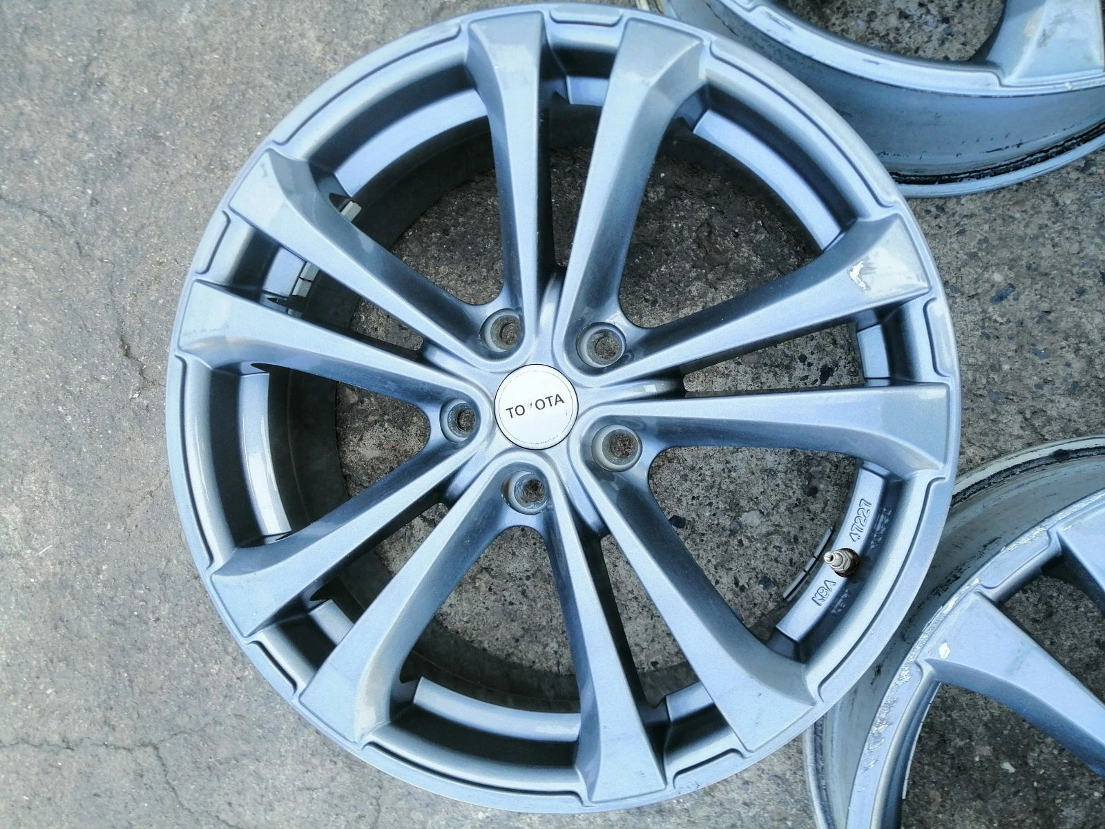   Toyota | Mobile.bg   7