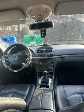Mercedes-Benz E 220, снимка 7