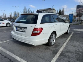 Mercedes-Benz 220 Facelift, снимка 3