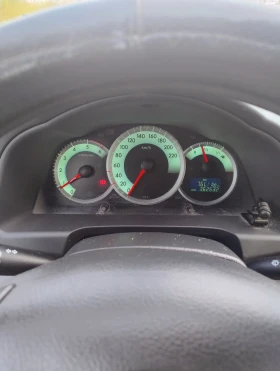 Toyota Corolla verso, снимка 9
