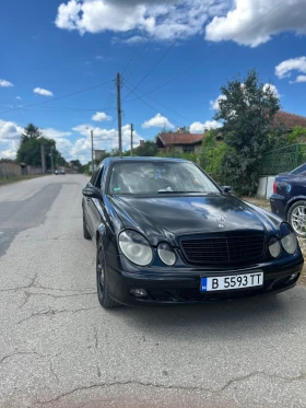 Mercedes-Benz E 220, снимка 7