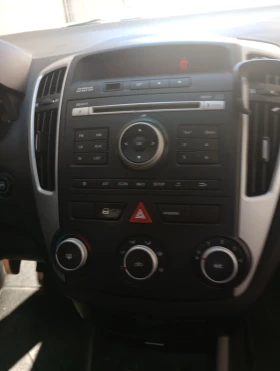 Kia Ceed 1.4 / | Mobile.bg    6