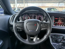Dodge Challenger 5.7 SHAKER, снимка 11
