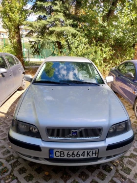 ����� �� �������� �� Volvo V40
