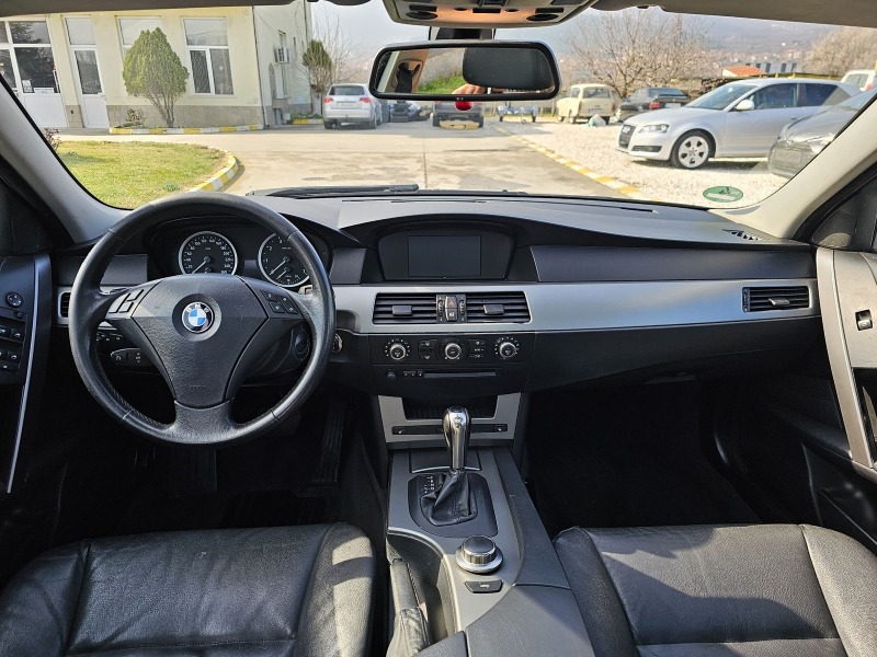 BMW 525 Бензин Автомат Навигация Панорама , снимка 11 - Автомобили и джипове - 44829833
