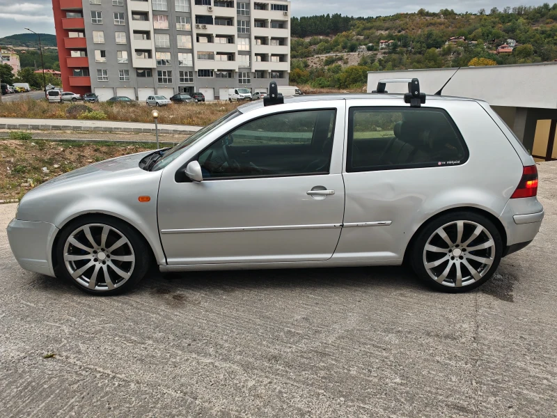 VW Golf, снимка 11 - Автомобили и джипове - 47583565