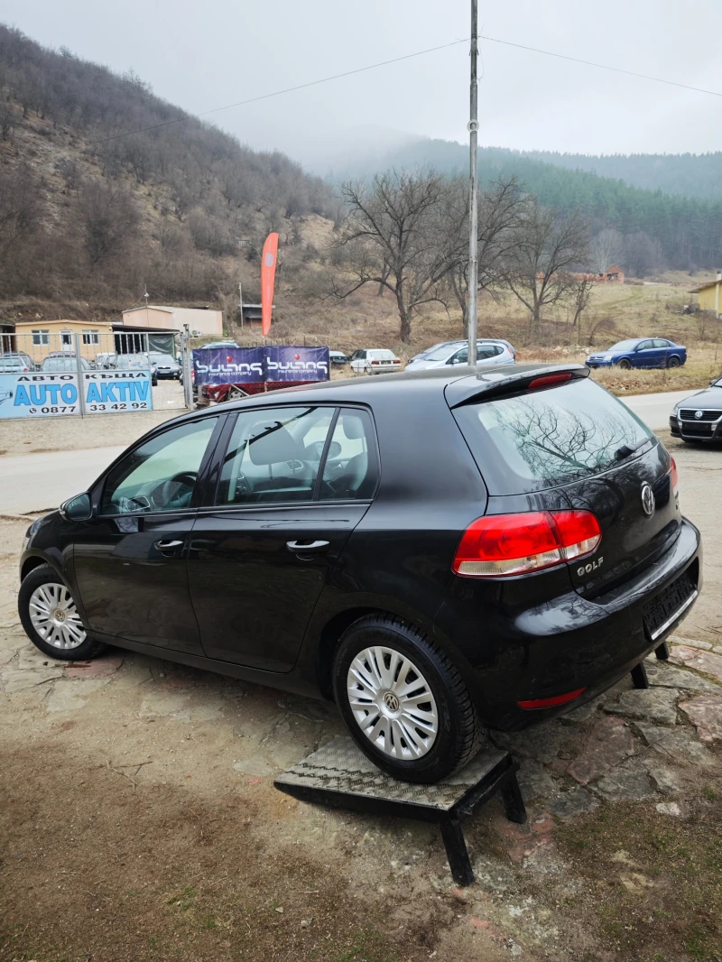 VW Golf 1.6TDI 90кс, снимка 6 - Автомобили и джипове - 48953500