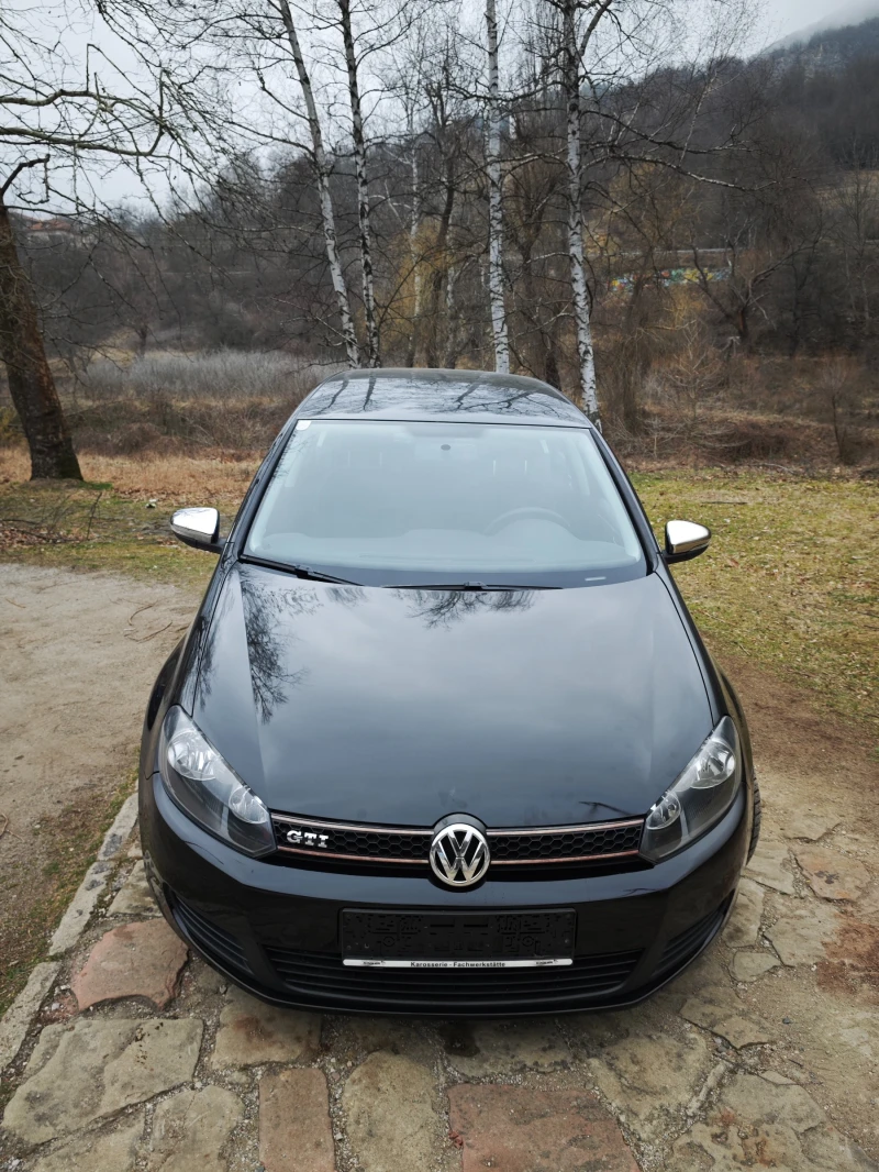 VW Golf 1.6TDI 90кс, снимка 2 - Автомобили и джипове - 48953500