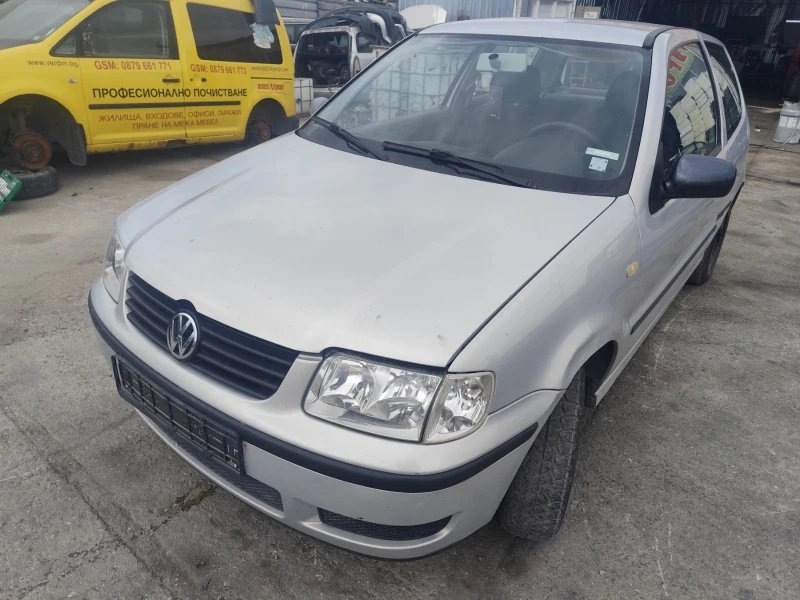 VW Polo 1.0, снимка 2 - Автомобили и джипове - 51915453