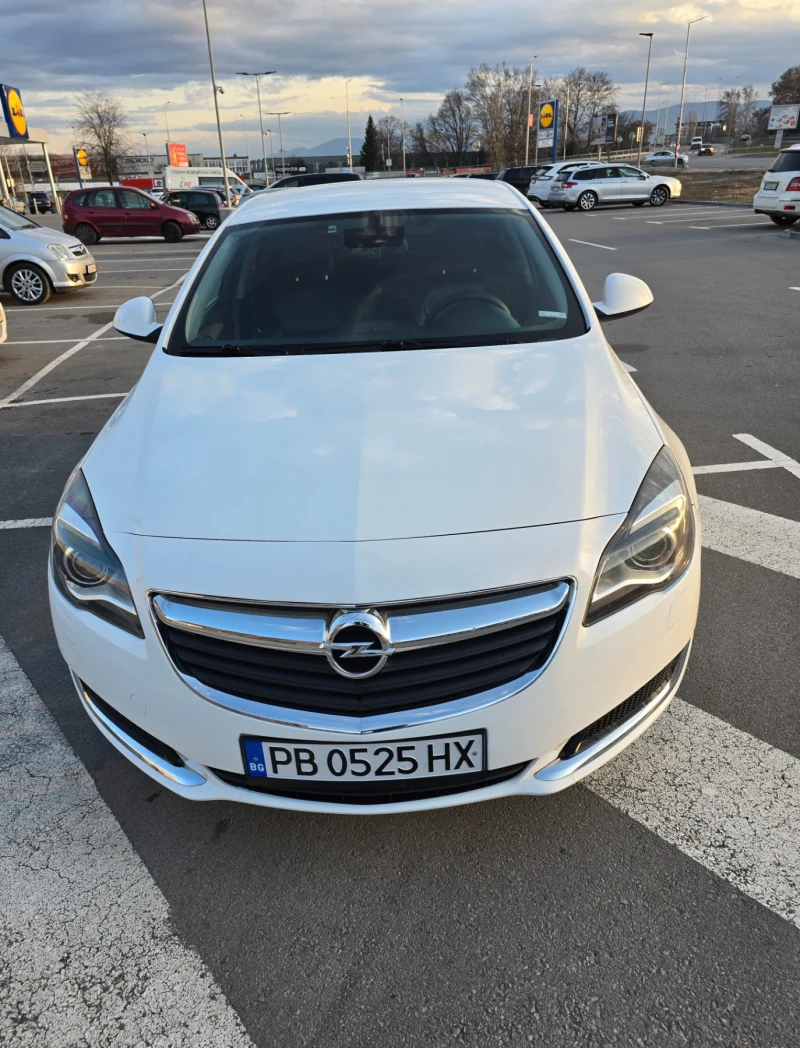 Opel Insignia 1.4 Turbo   LPG   Богато оборудване 