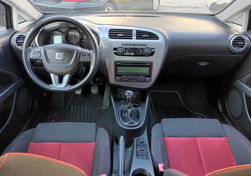 Seat Leon 1.2TSI-GT, снимка 11 - Автомобили и джипове - 52542926