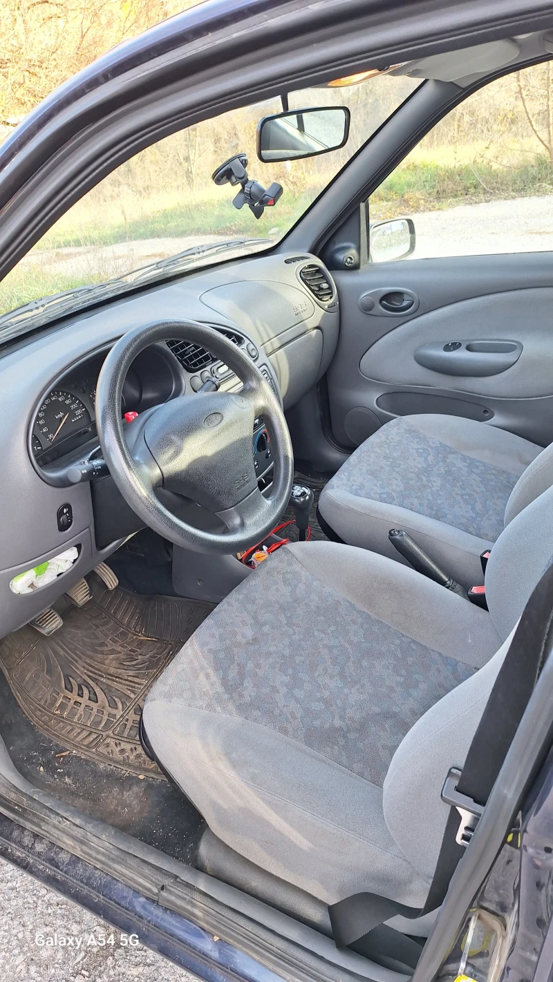 Ford Fiesta, снимка 7 - Автомобили и джипове - 52681325