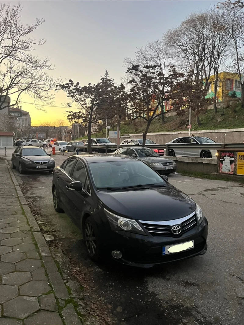 Toyota Avensis 2.2 D-CAT 150 к.с. Luxury, автомат , снимка 8 - Автомобили и джипове - 52764565