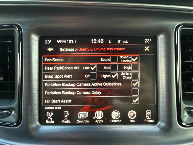 Dodge Challenger 5.7 SHAKER, снимка 15 - Автомобили и джипове - 52835126