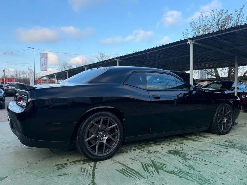Dodge Challenger 5.7 SHAKER, снимка 4 - Автомобили и джипове - 52835126