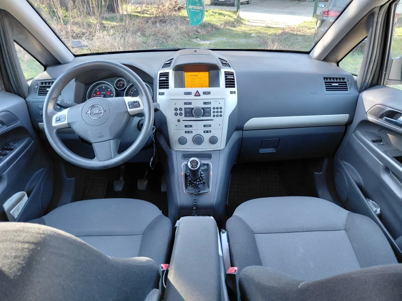 Opel Zafira 1.7cdti facelift, снимка 12 - Автомобили и джипове - 53201052
