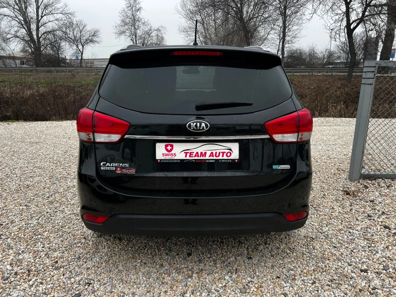 Kia Carens 1.7CRDI 135000KM.6-SPEED SWISS EDITION, снимка 4 - Автомобили и джипове - 53291563