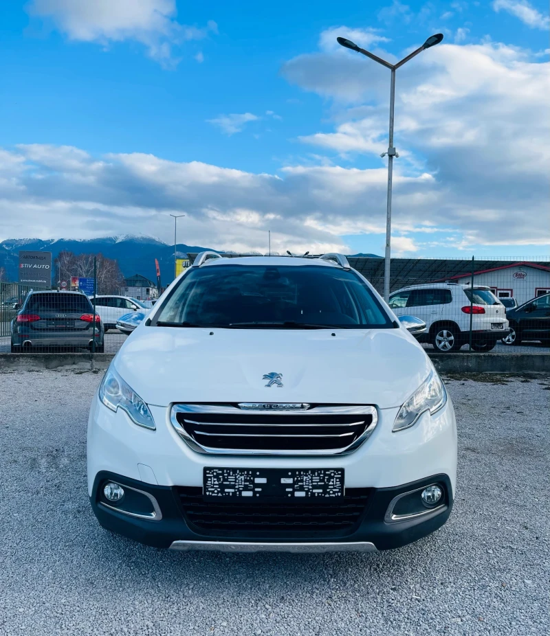 Peugeot 2008 1.6 e-HDi Allure * Кожа* Сервизна история* , снимка 2 - Автомобили и джипове - 53408144