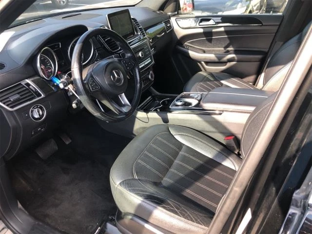 Mercedes-Benz GLS 450 Пано* подгрев* Carplay* Autopark* Harman Kardon, снимка 10 - Автомобили и джипове - 47522059