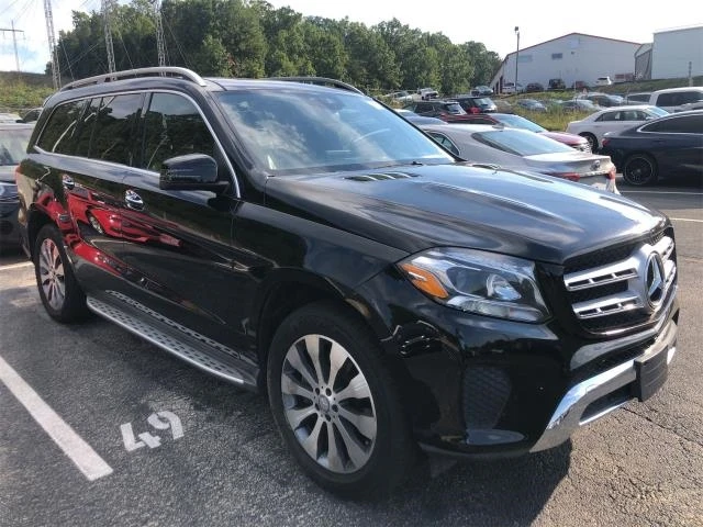 Mercedes-Benz GLS 450 Пано* подгрев* Carplay* Autopark* Harman Kardon, снимка 1 - Автомобили и джипове - 47522059