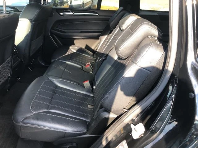 Mercedes-Benz GLS 450 Пано* подгрев* Carplay* Autopark* Harman Kardon, снимка 8 - Автомобили и джипове - 47522059