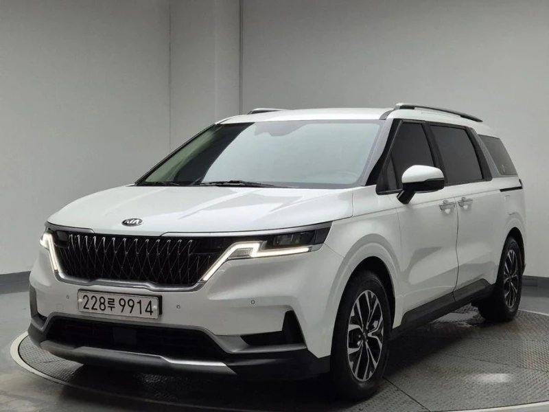 Kia Carnival - 42470 лв. / 21714.57 € - 58123671 1