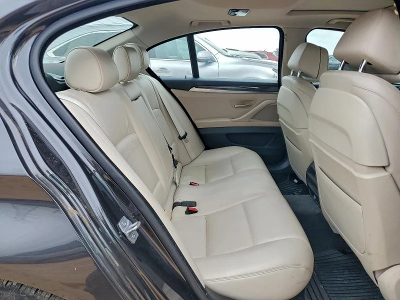 BMW 535 3.0L 6 All wheel drive, снимка 12 - Автомобили и джипове - 52906368