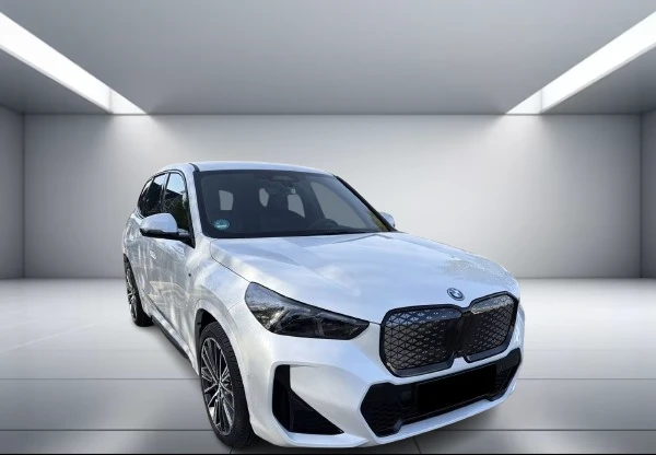 BMW iX1 xDrive30 = M-Sport = Гаранция