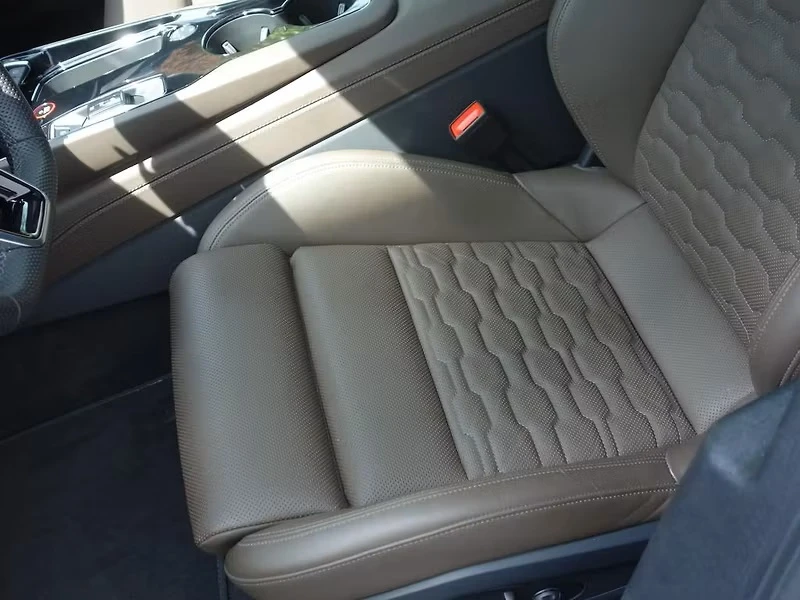 Audi E-Tron GT Quattro, снимка 6 - Автомобили и джипове - 54831660