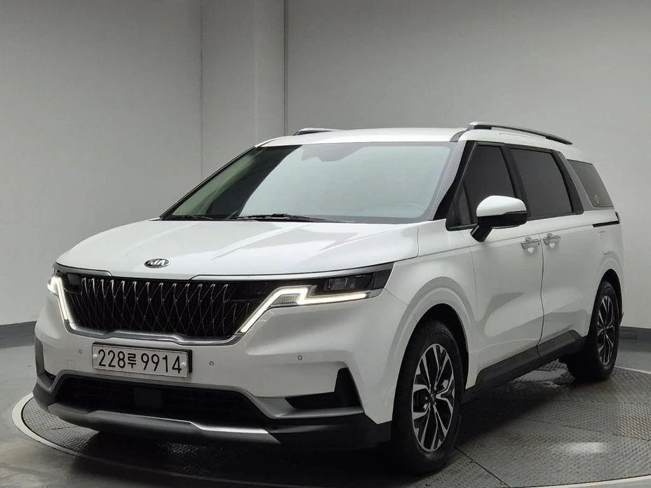 Kia Carnival, снимка 1