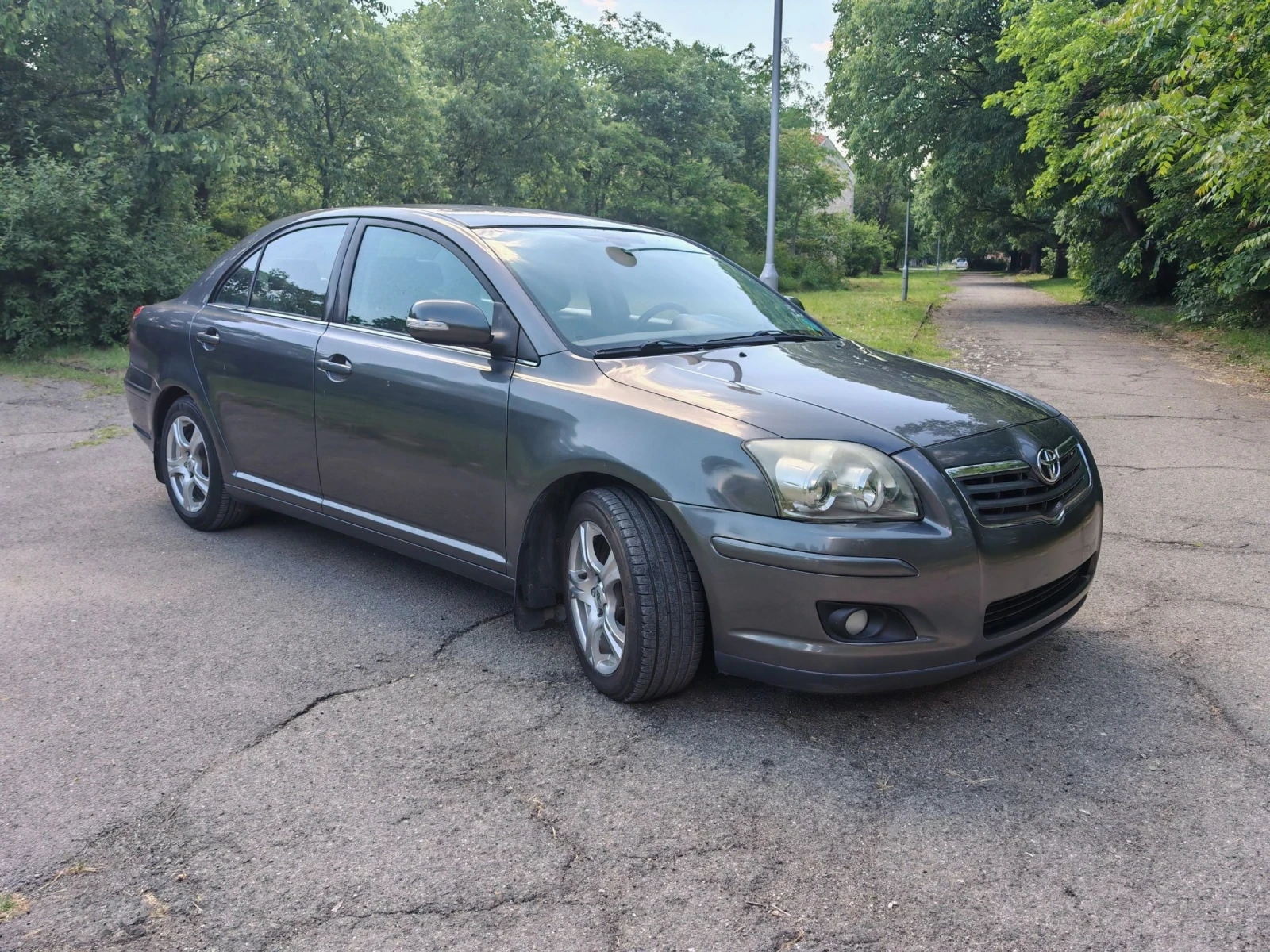 Toyota Avensis 2.0 D4D - изображение 3