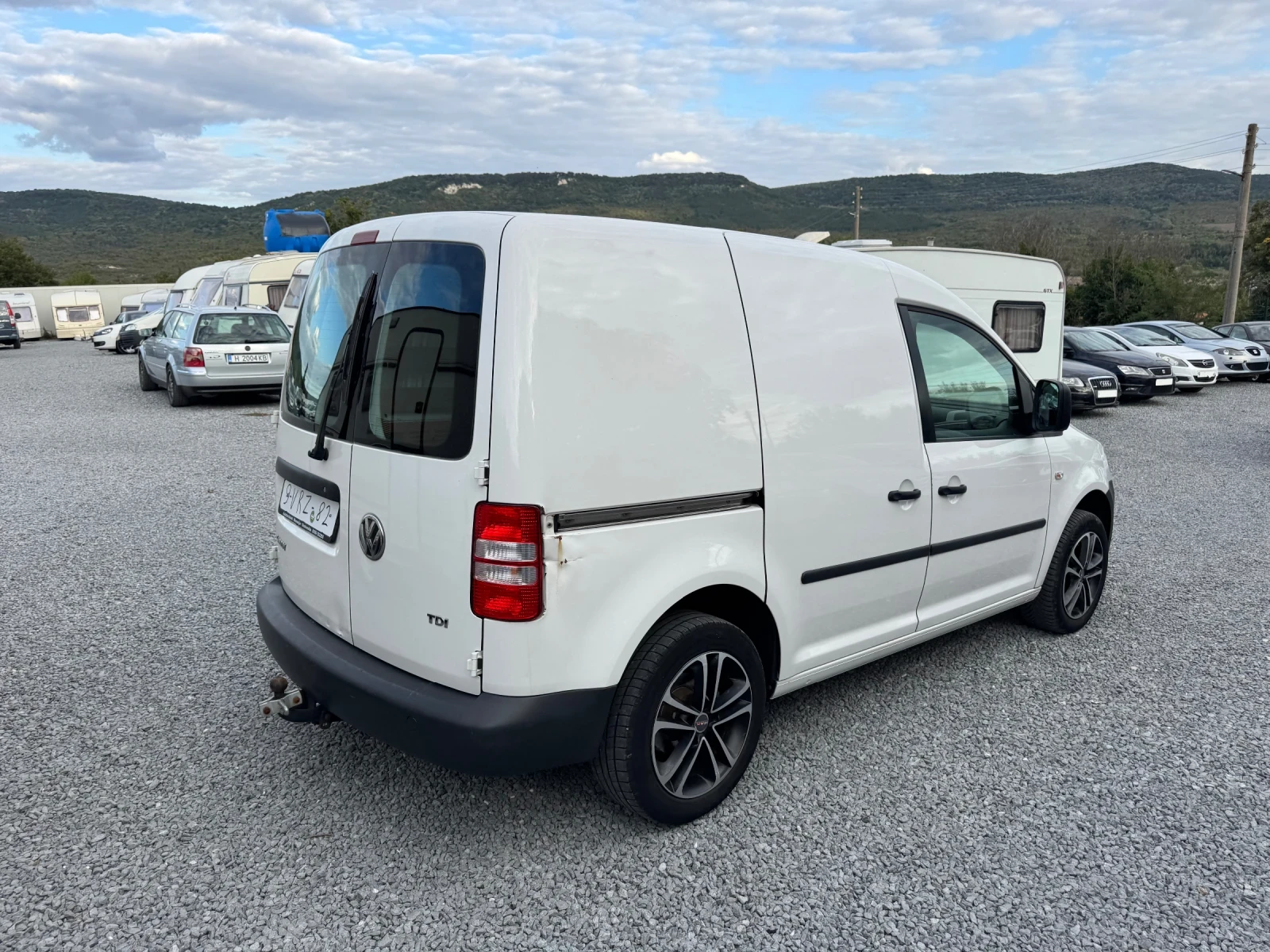 VW Caddy 2.0TDI КЛИМАТИК - изображение 5