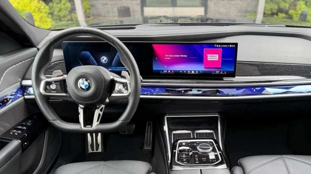 BMW 740 M-Sport xDrive - изображение 5