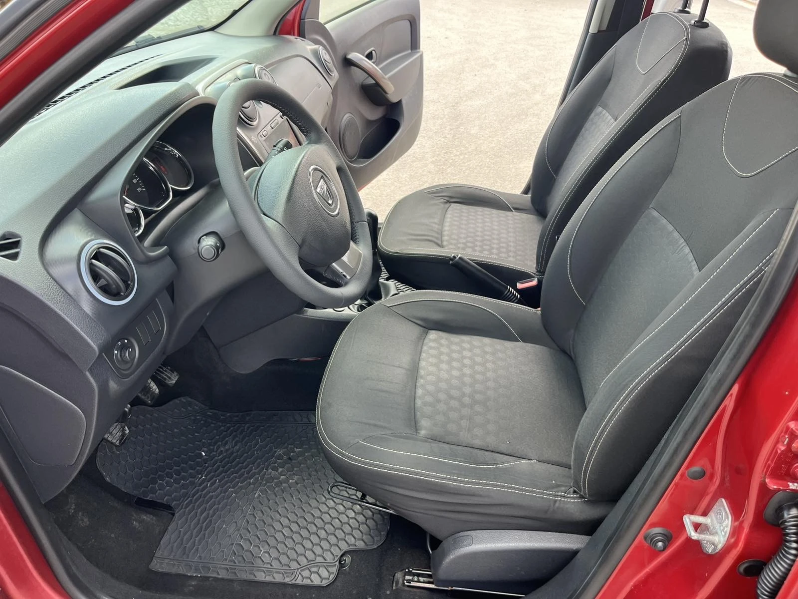 Dacia Sandero 1.2I 75��. LPG EURO 5B NAVI �������� ���� ������ | Mobile.bg � ����������� 8