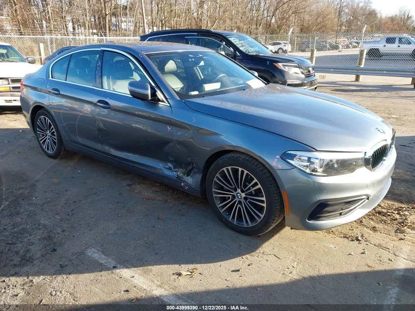 BMW 530 * xDrive* , снимка 2 - Автомобили и джипове - 53822819