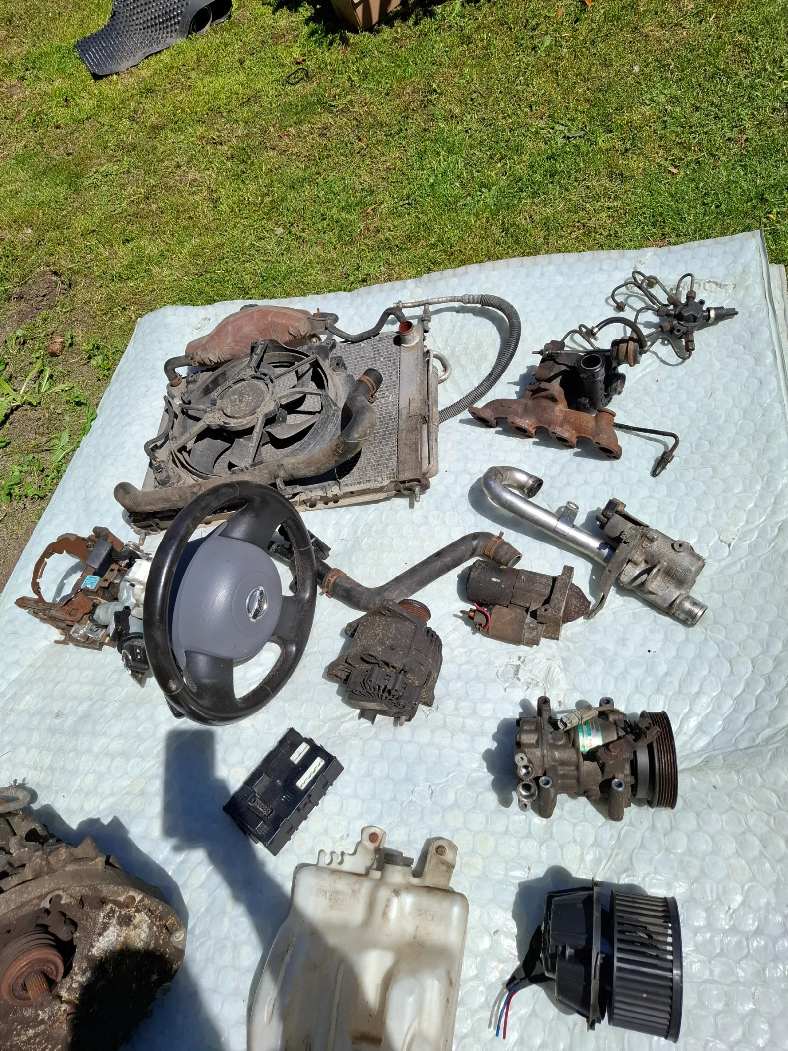 Nissan Micra, снимка 16 - Автомобили и джипове - 54236516